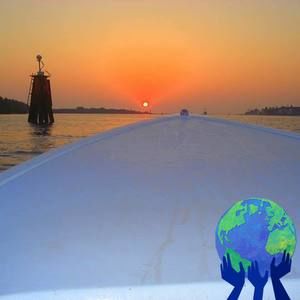 Meet your Posher, Troy